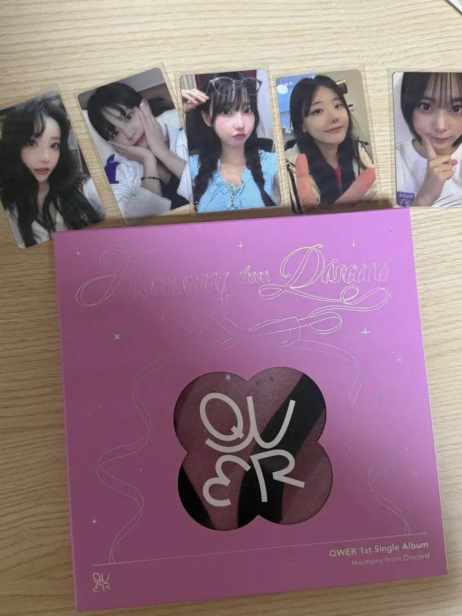 qwer 1stアルバム フルセット - メルカリ