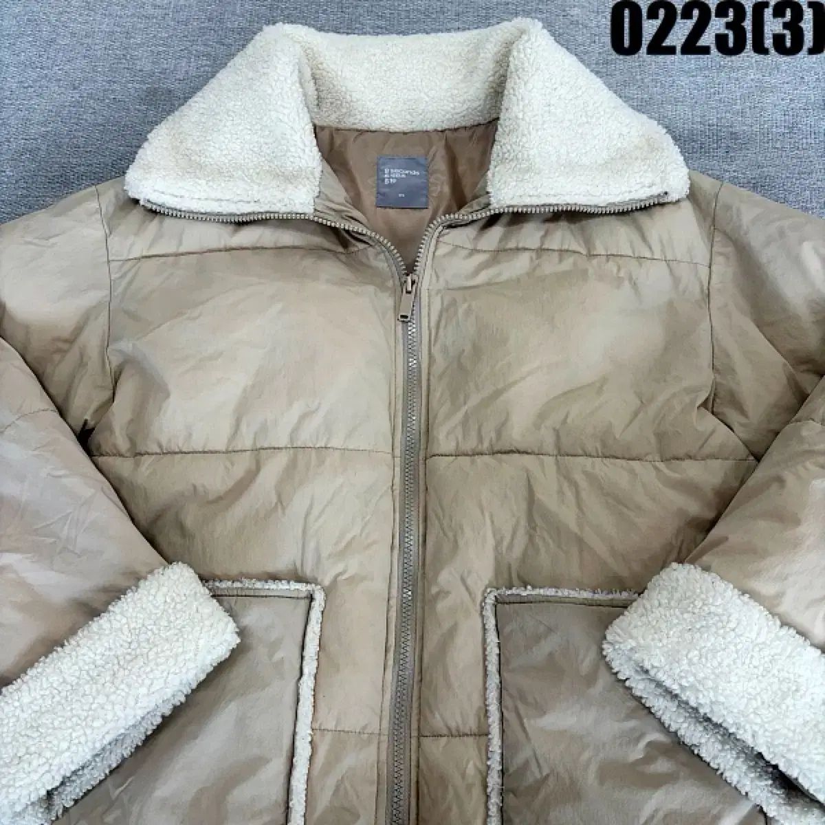 XS エイトセカンズ レディース ショートダウン ベージュ アイボリー