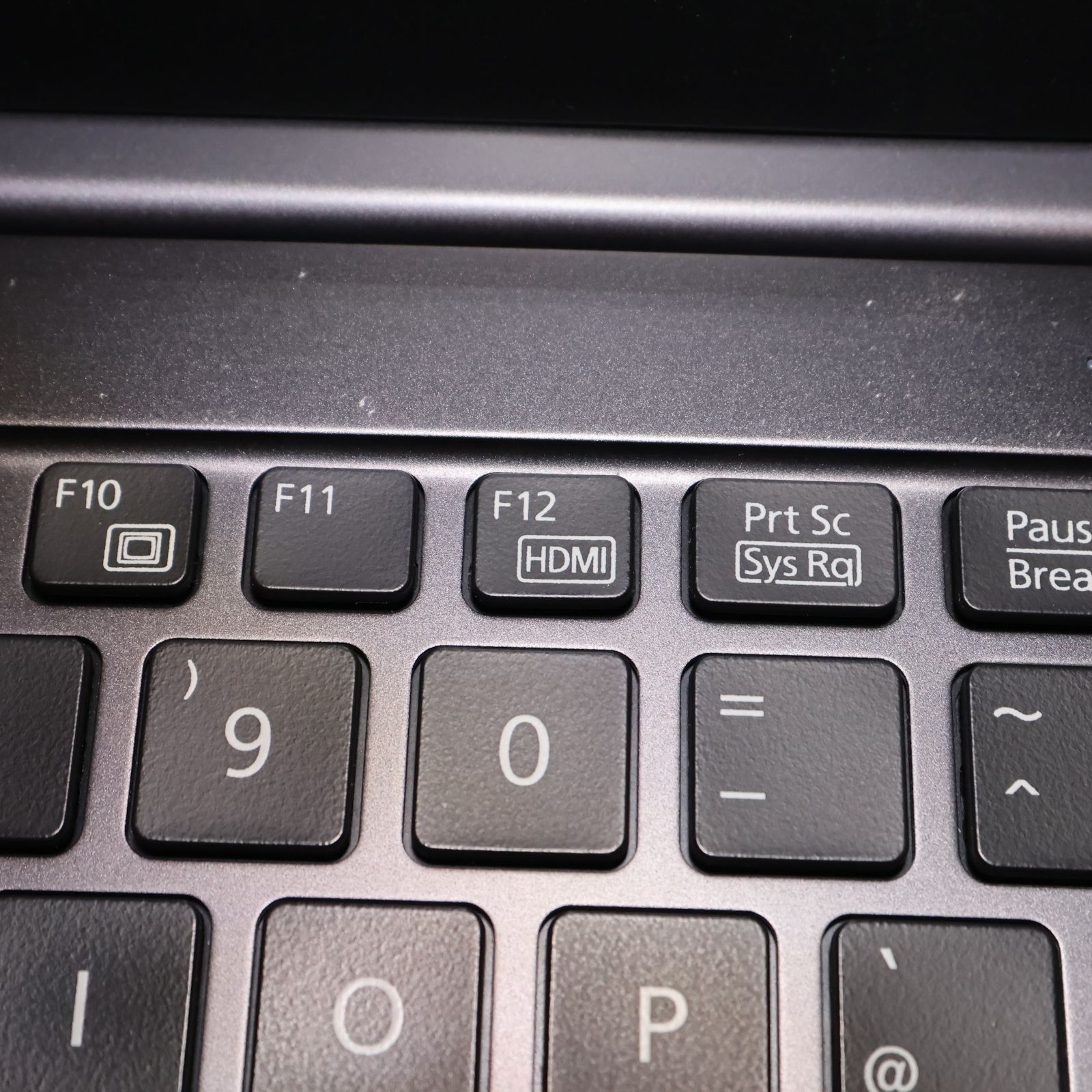 Win11公式対応！高年式2021年11世代i3/SSD/無線/カメラ/HDMI - メルカリ