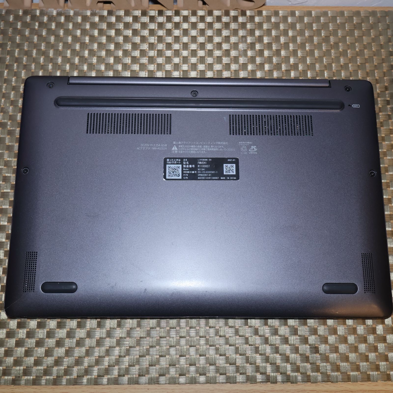 Win11公式対応！高年式2021年11世代i3/SSD/無線/カメラ/HDMI - メルカリ