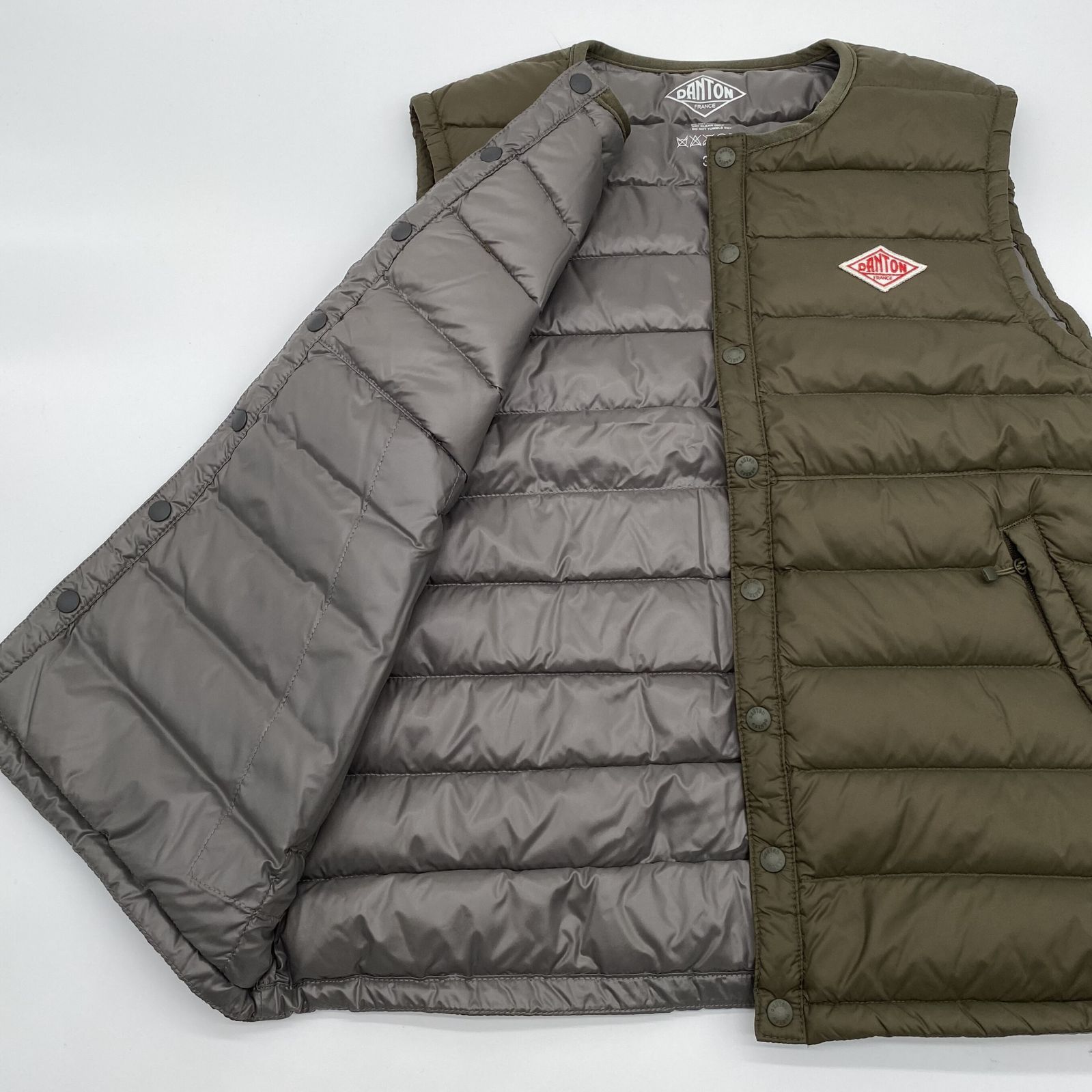 DANTON ダントン ダウンベスト オリーブカラー サイズ34（XS） - メルカリ