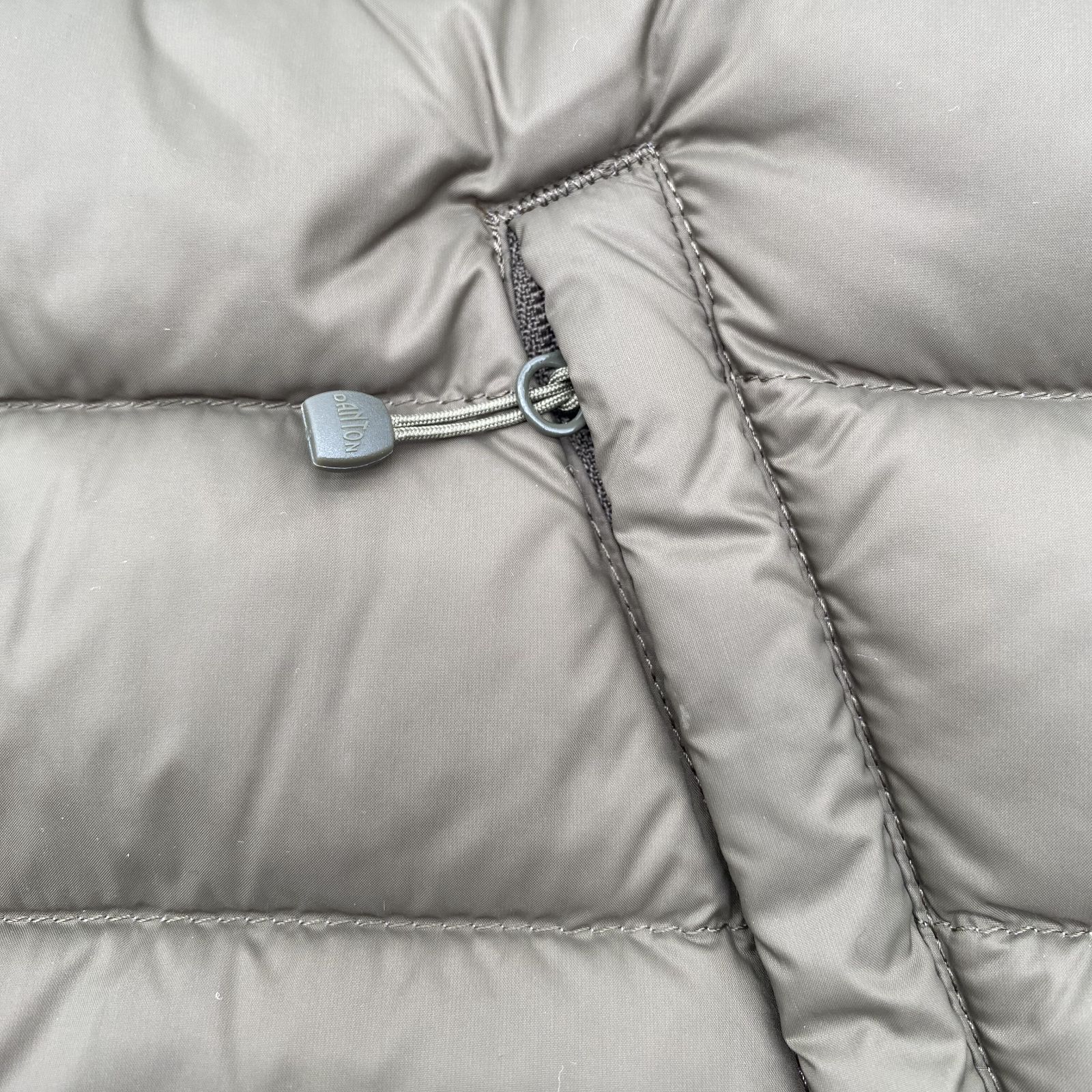 DANTON ダントン ダウンベスト オリーブカラー サイズ34（XS） - メルカリ