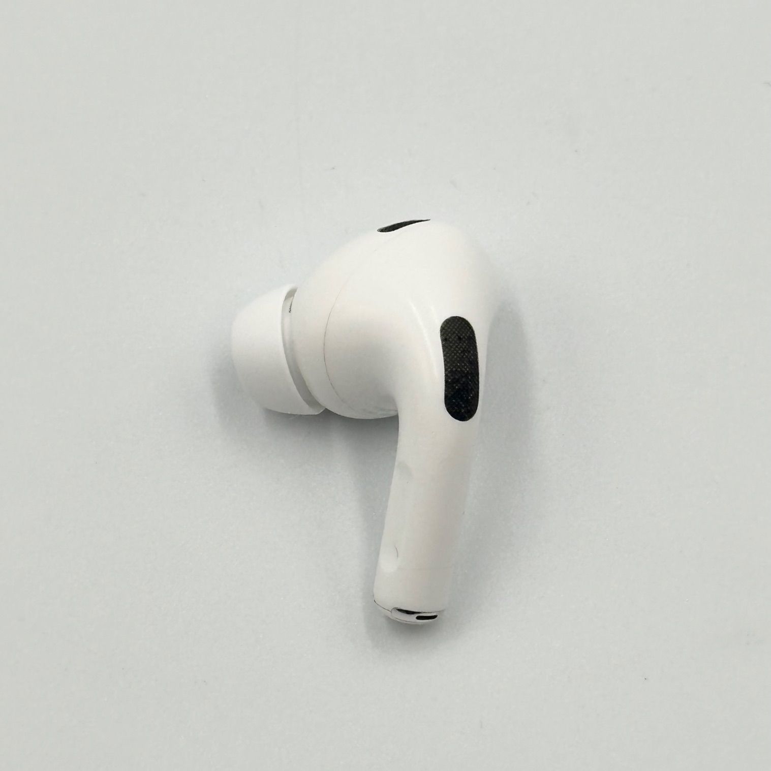 24時間以内発送・美品✨️】Apple AirPods Pro 第2世代 左耳のみ A2699