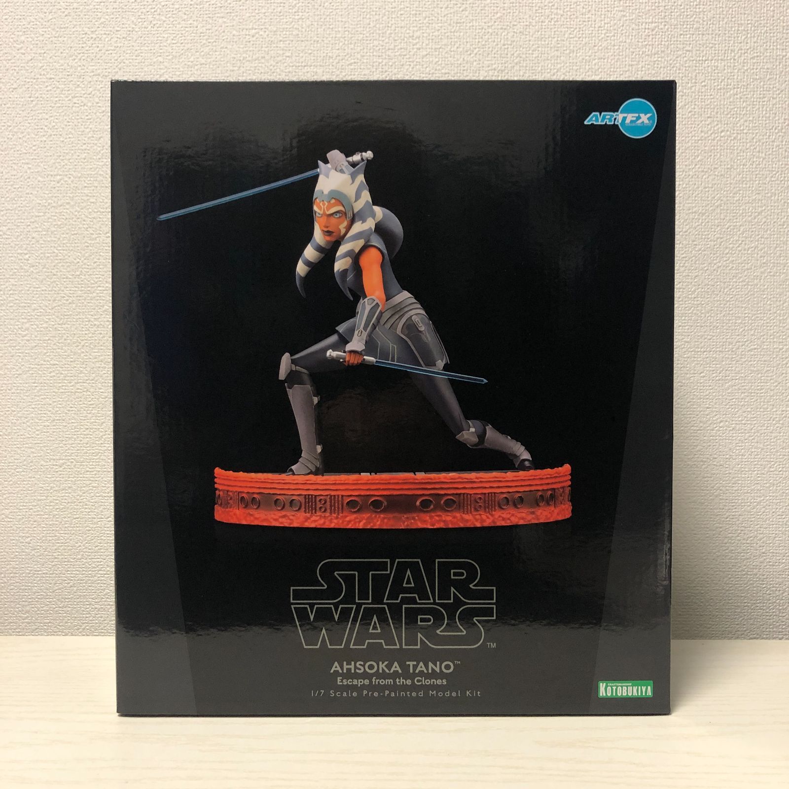 スターウォーズ ARTFX アソーカ・タノ クローン・ウォーズ版 1/7