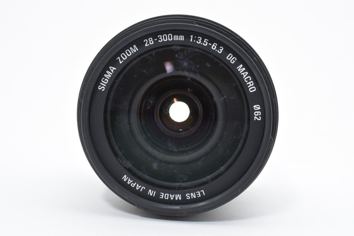 ☆難あり / 動作品☆ SIGMA DG 28-300mm F3.5-6.3 MACRO フード付き