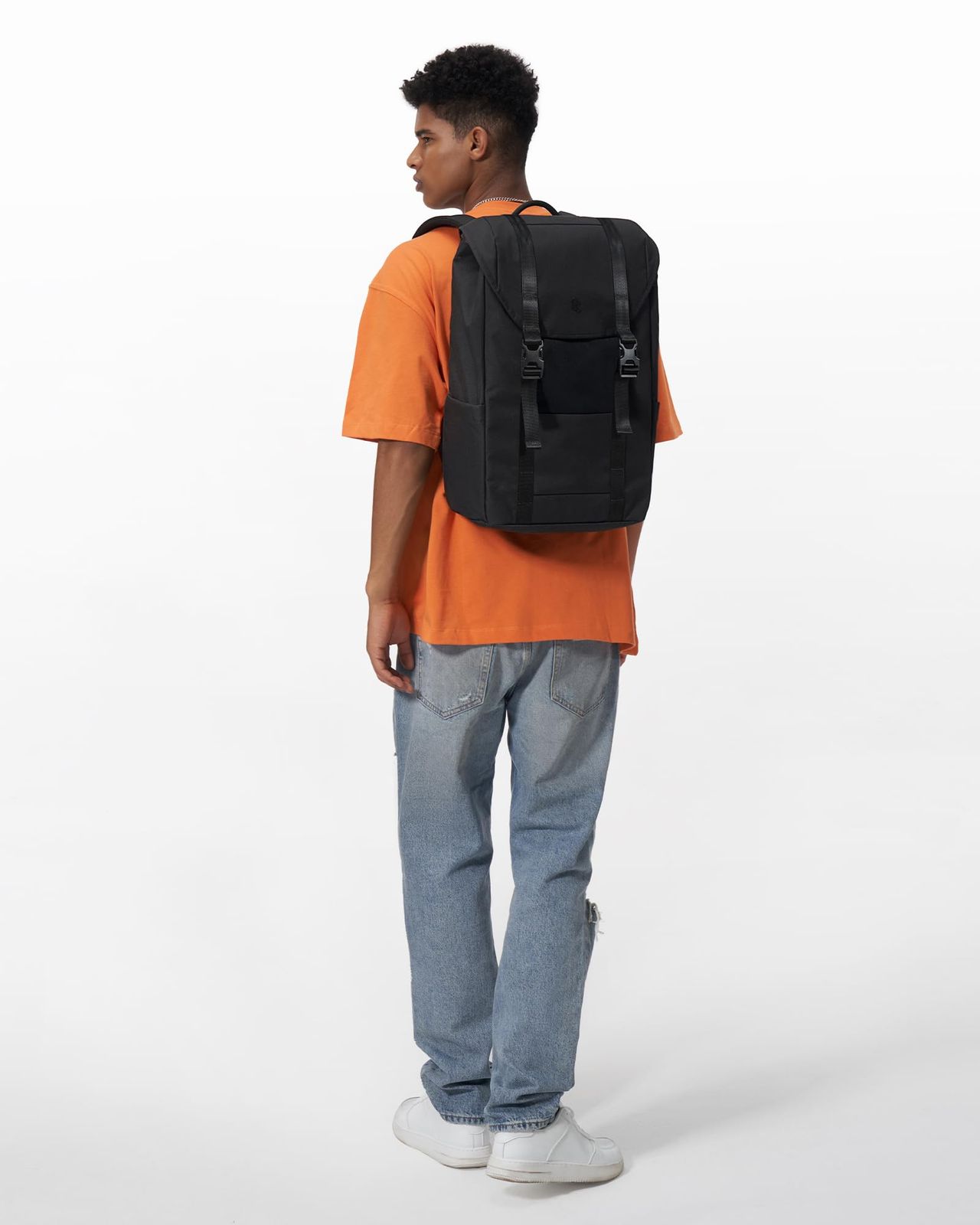 tomtoc] リュックサック 22L バックパック 大容量 ディパック 軽量