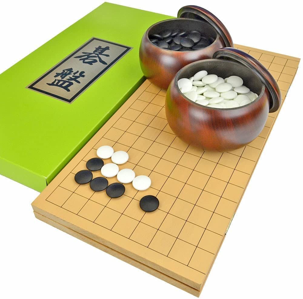迅速に発送】打ち味も楽しめる新桂5号折碁盤セット ガラス碁石梅 プラ