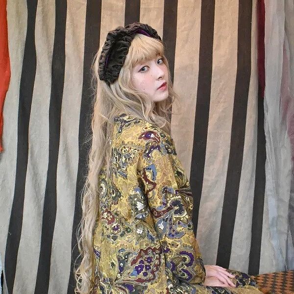 Barairo no boushi (バラ色の帽子) カチューシャ ヘッドドレス 秋冬