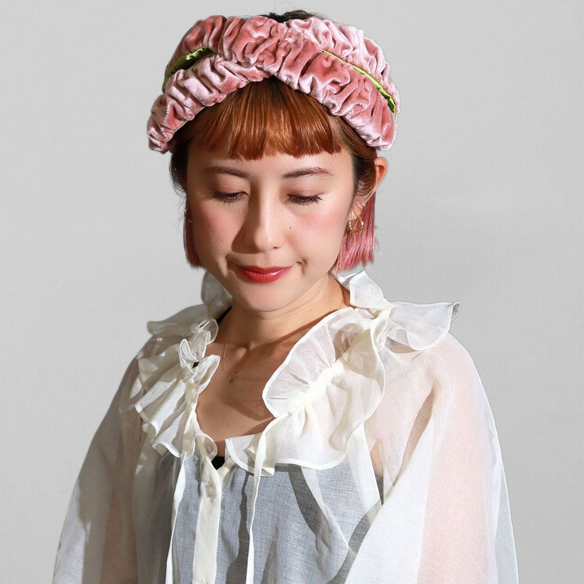 Barairo no boushi (バラ色の帽子) カチューシャ ヘッドドレス 秋冬