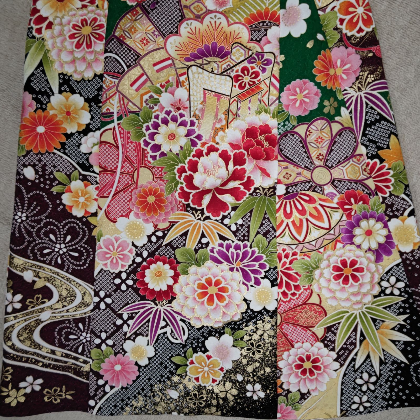 zunezune 振袖ドレス ノースリーブ 着物リメイクワンピース 豪華な柄2