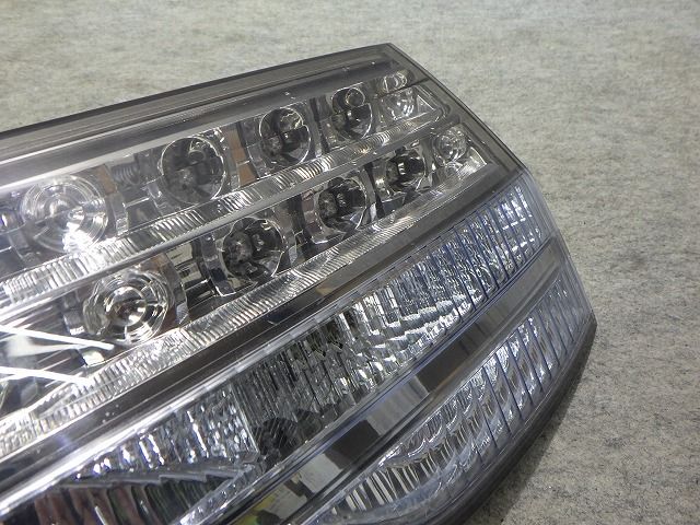エスティマ トヨタ HID トヨタ純正 純正HIDヘッドライト ヘッドライト