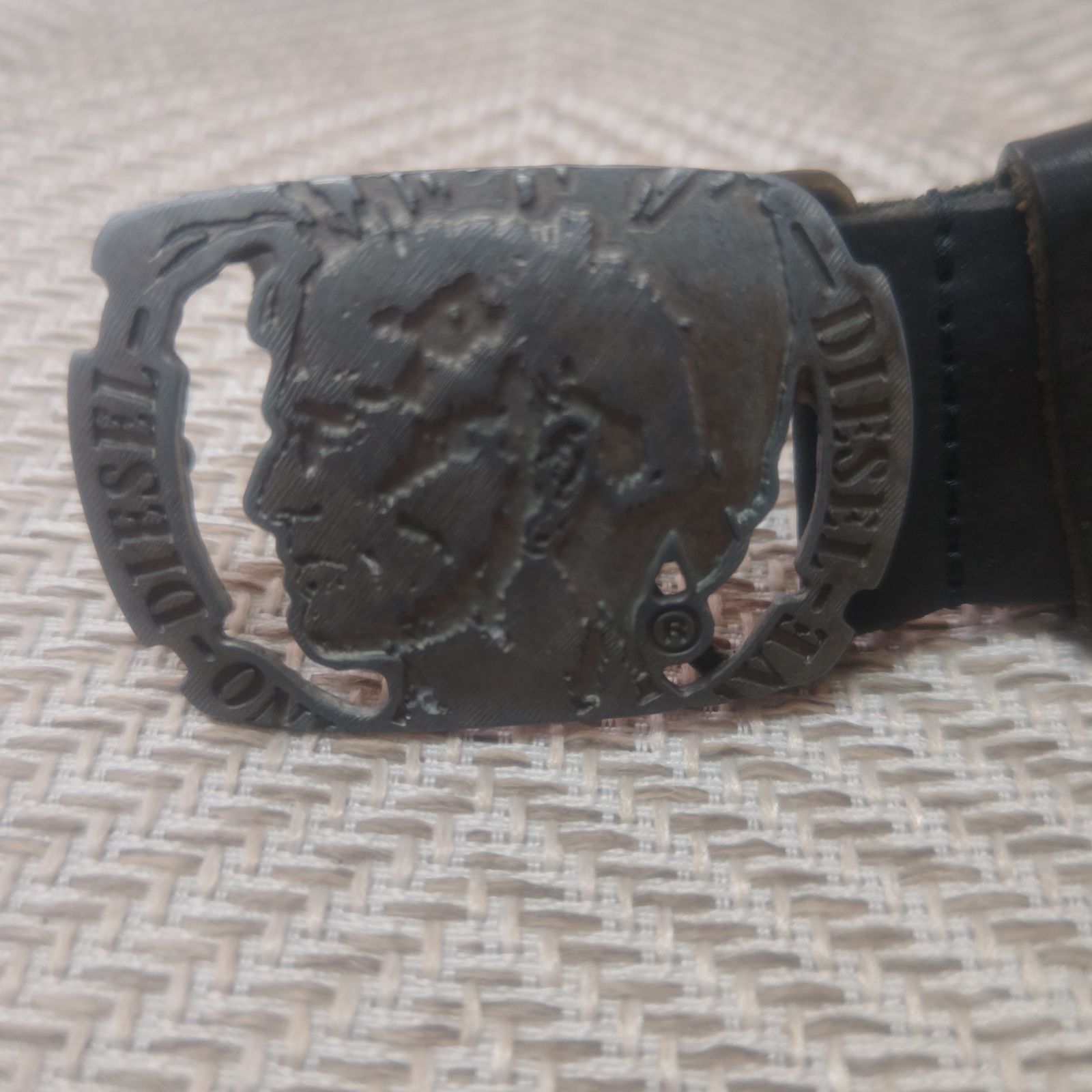 DIESEL ディーゼル ヴィンテージ牛革ベルトバックル ブラック 80/32