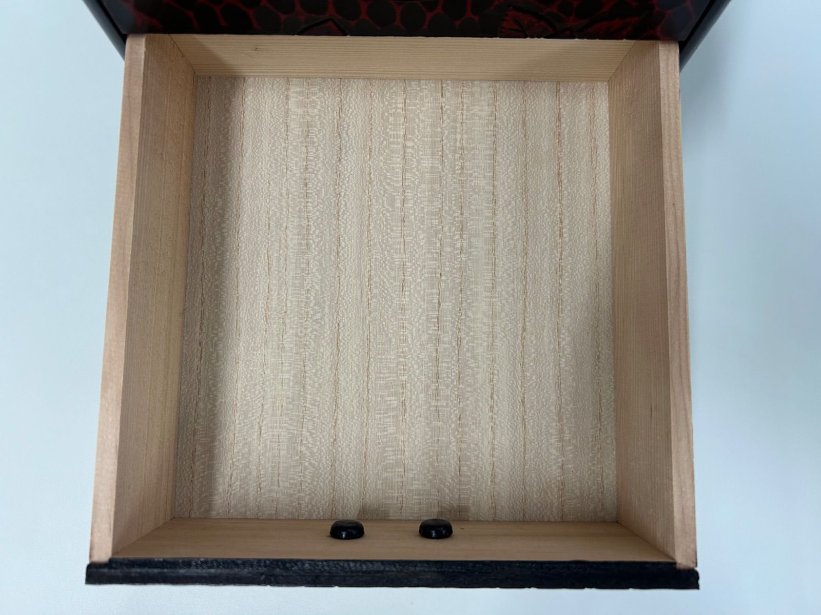 鎌倉彫 三段小引き出し - メルカリ