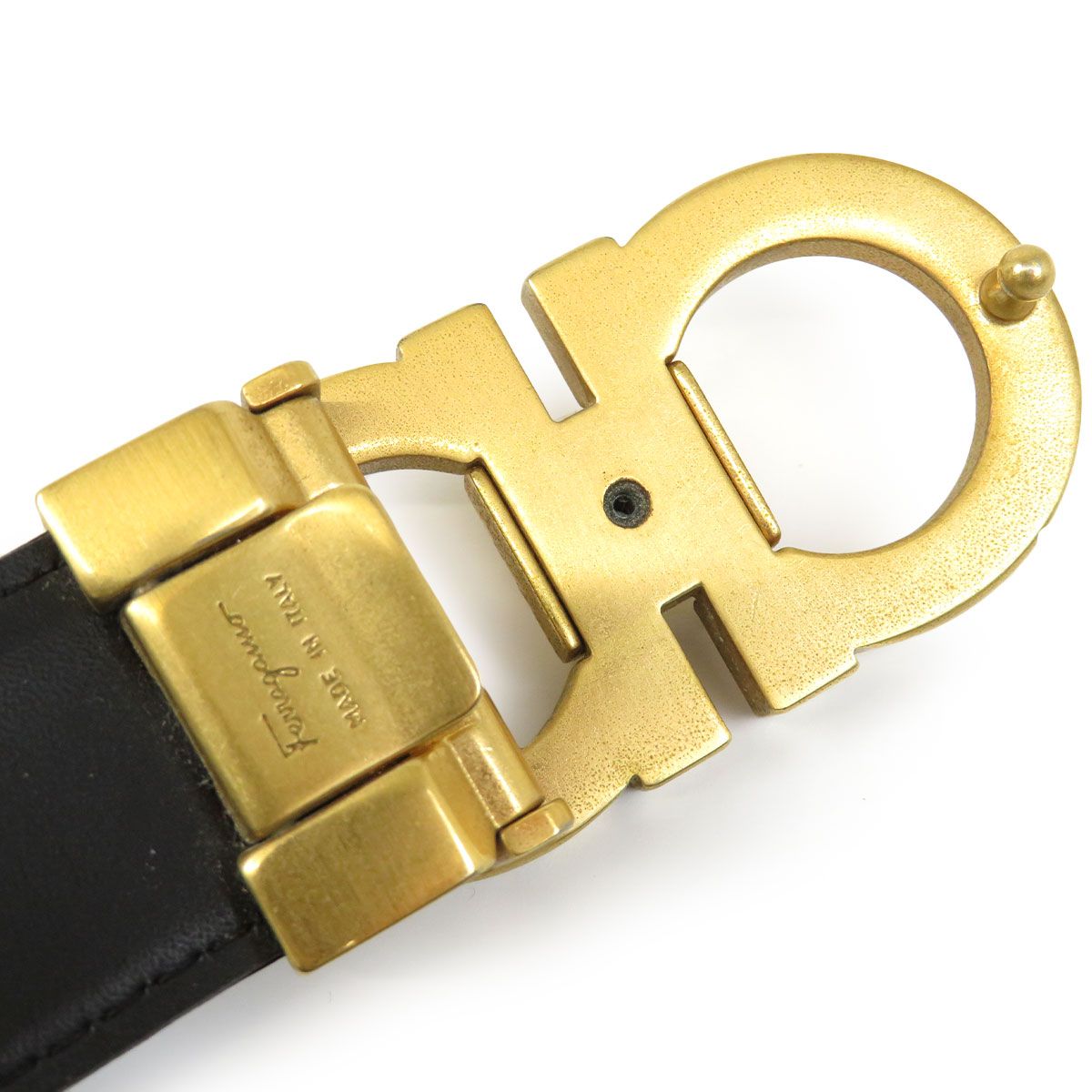 フェラガモ ガンチーニ ベルト メタル レザー ユニセックス ブラック