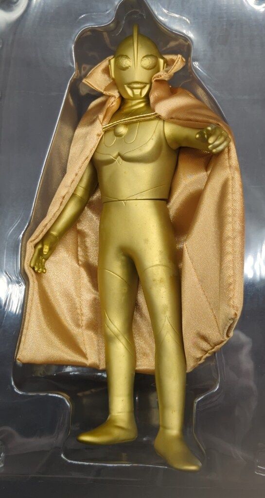 ソニーミュージック ウルトラマン(ゴールドver) 特典 - メルカリ