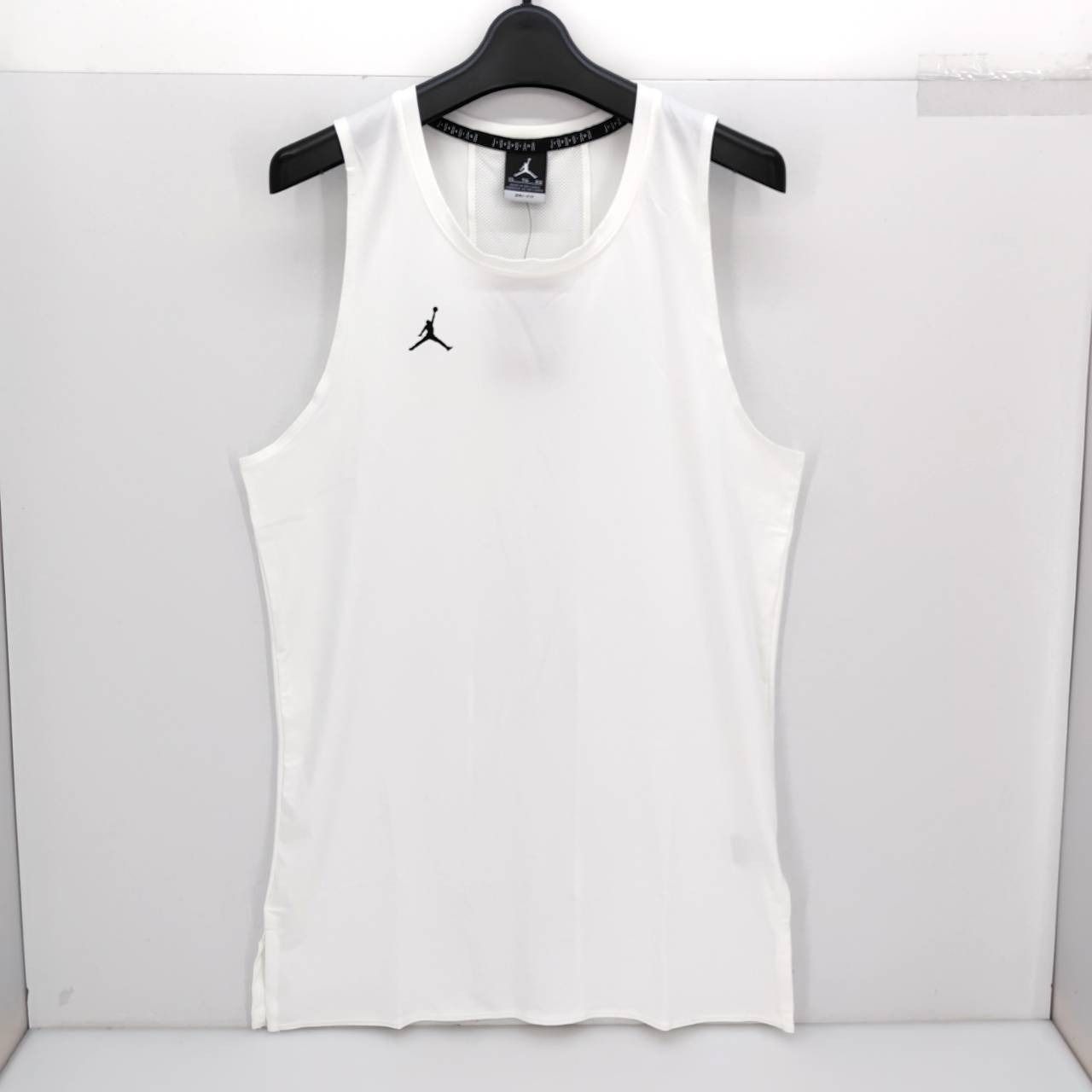 05w18818 ナイキ NIKE ジョーダン JORDAN タンクトップ ホワイト XL