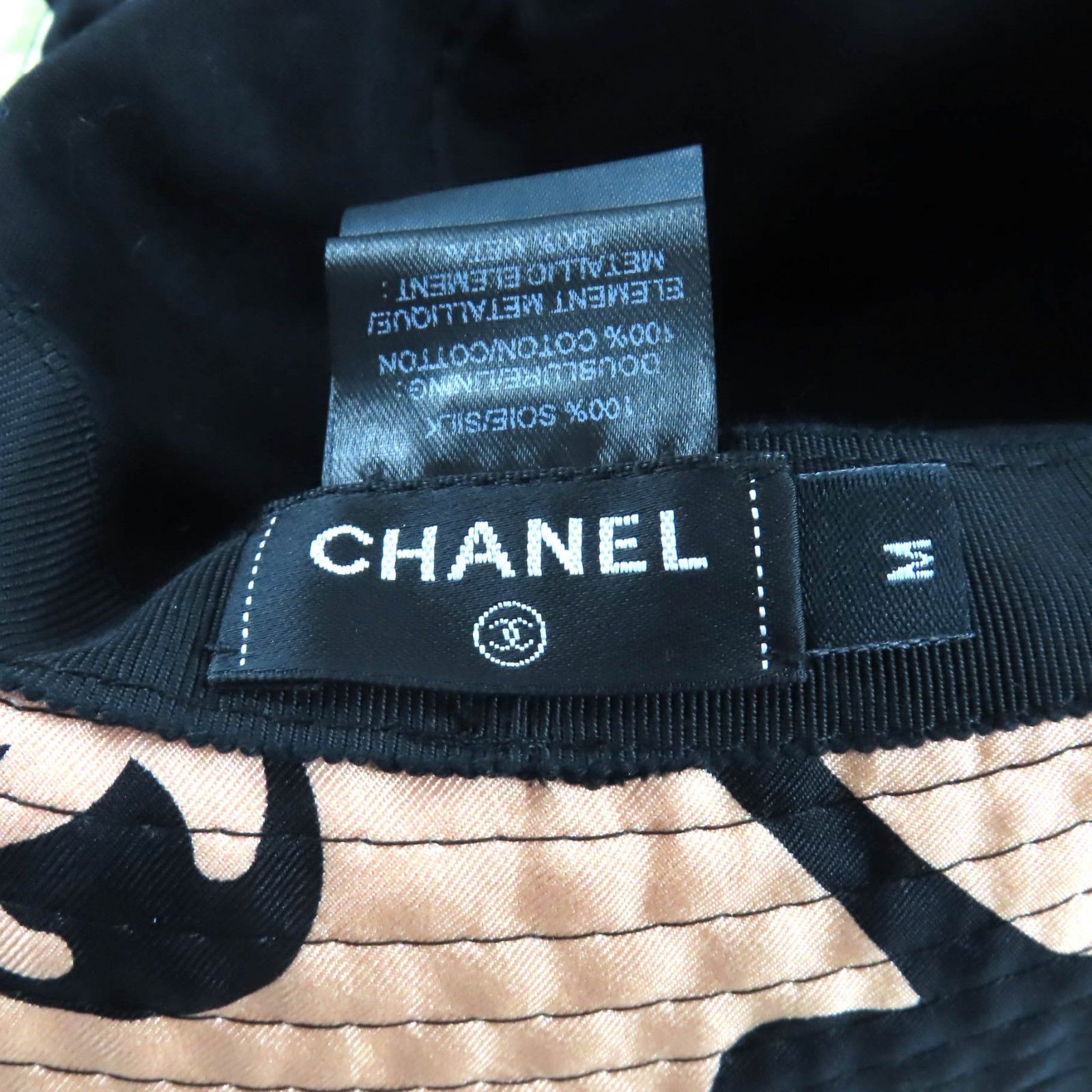 極美品☆CHANEL シャネル シルク100％ ココマークプレート付 カメリア