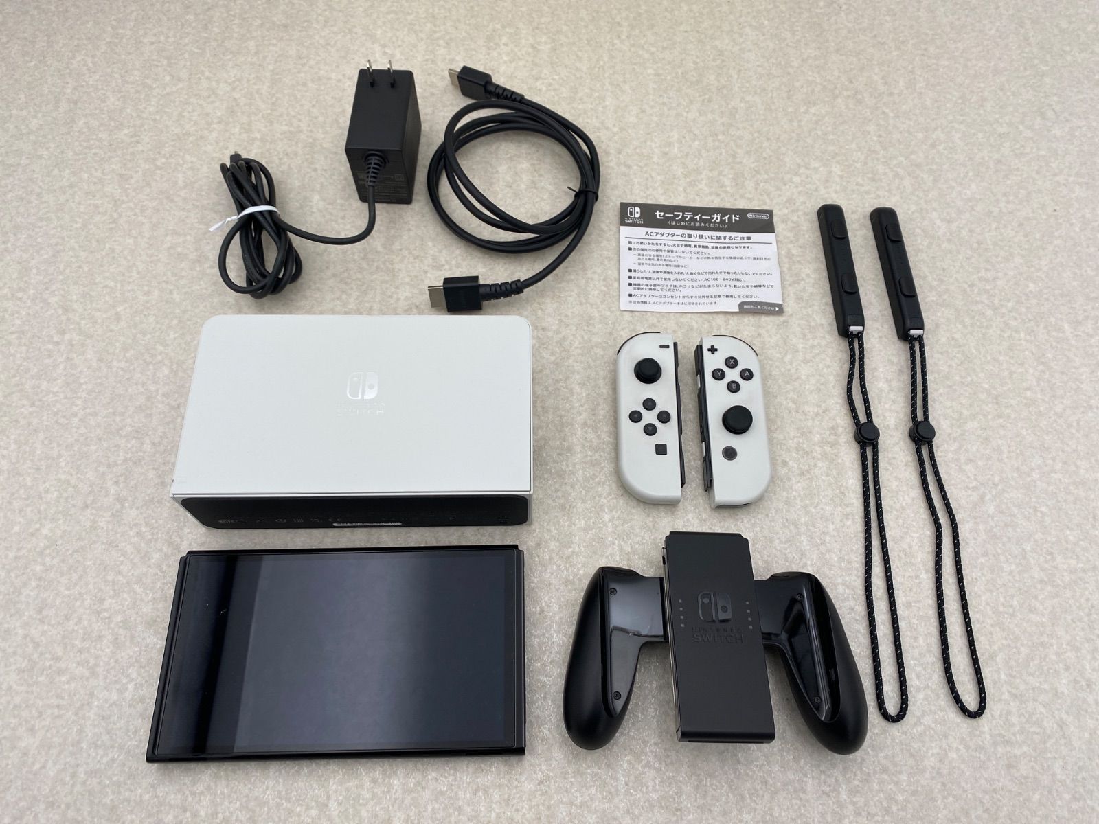Nintendo Switch 有機ELモデル Joy－Con（L）／（R） ホワイト