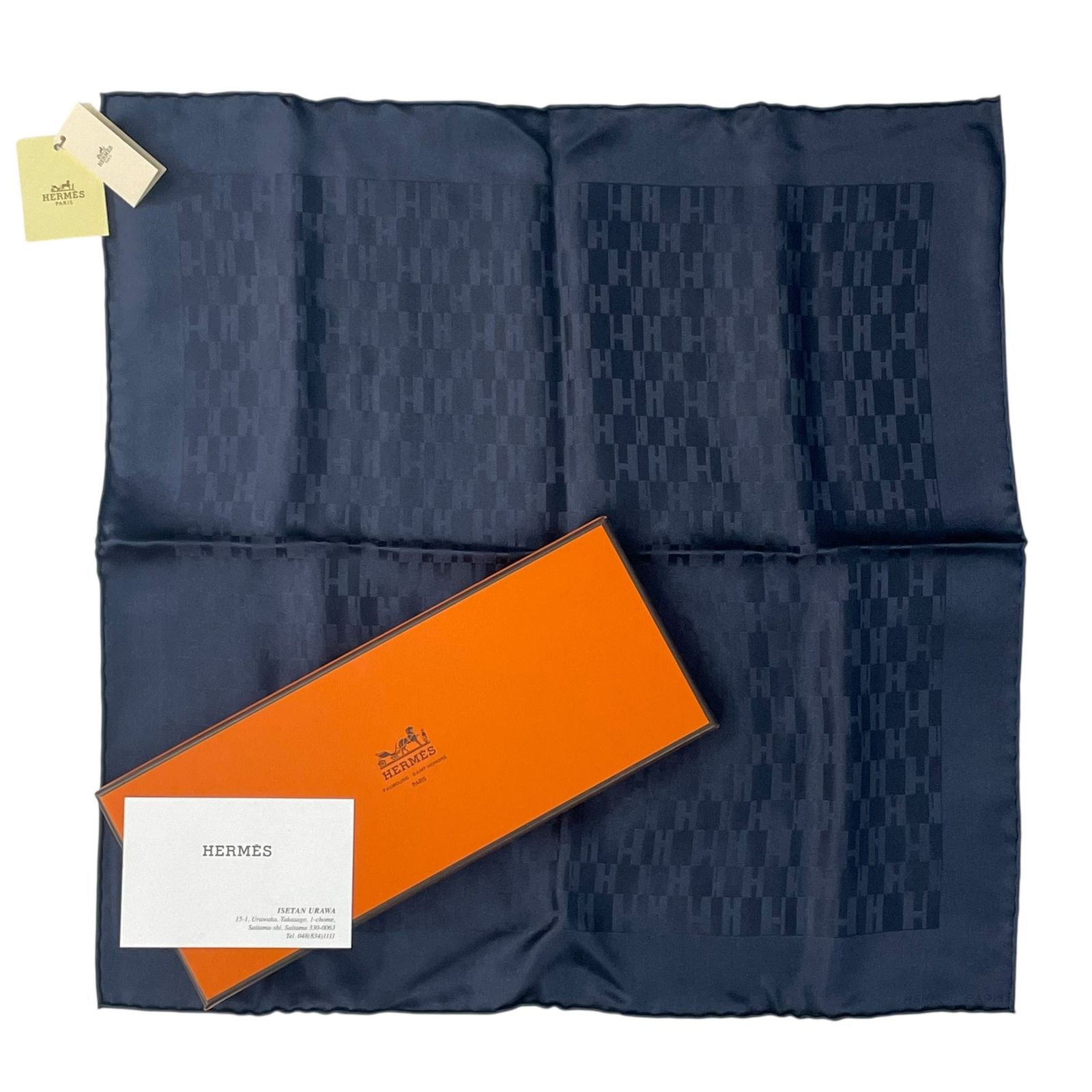未使用品 HERMES エルメス スカーフ シルク Pochette Façonnée Grand H