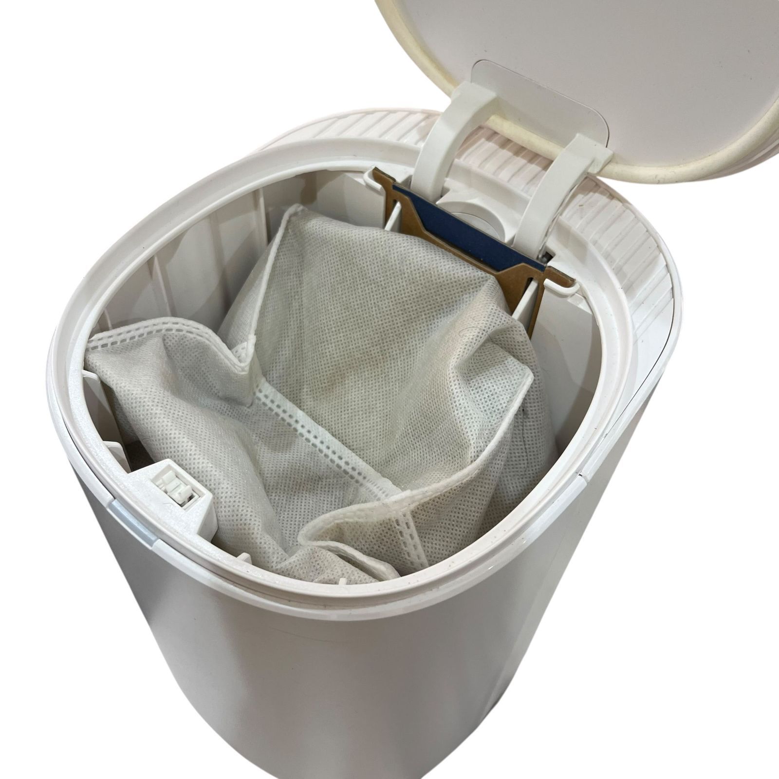 中古 ○ECOVACS/エコバックス○ロボット掃除機 DEEBOT N8+ DLN26-11