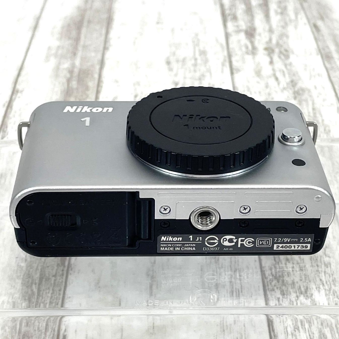 Nikon ニコン 1 J1 シルバー ミラーレス一眼カメラ e691 - メルカリ