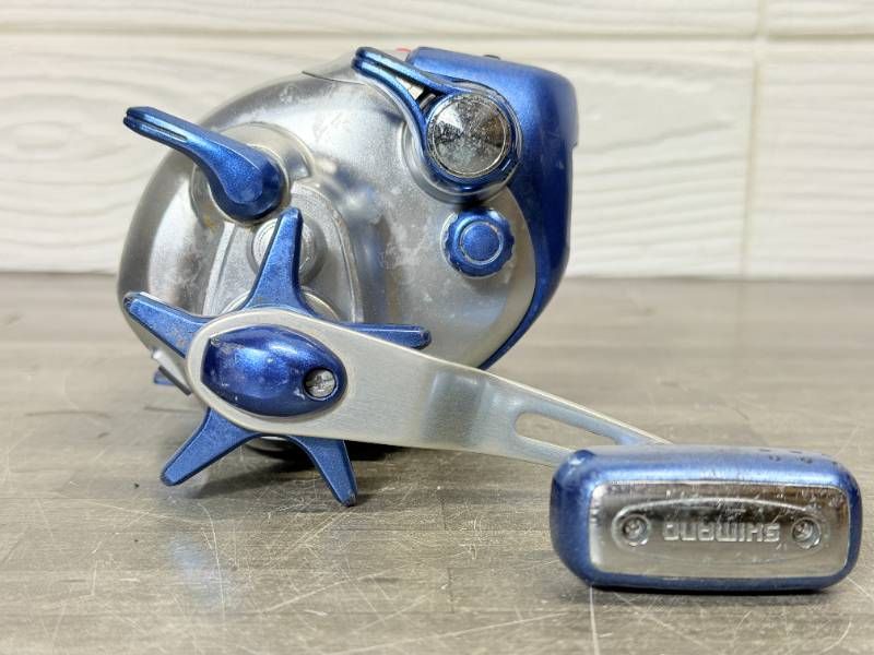 シマノ SHIMANO 電動丸 3000H 右ハンドル 電動リール 船釣り 沖釣り