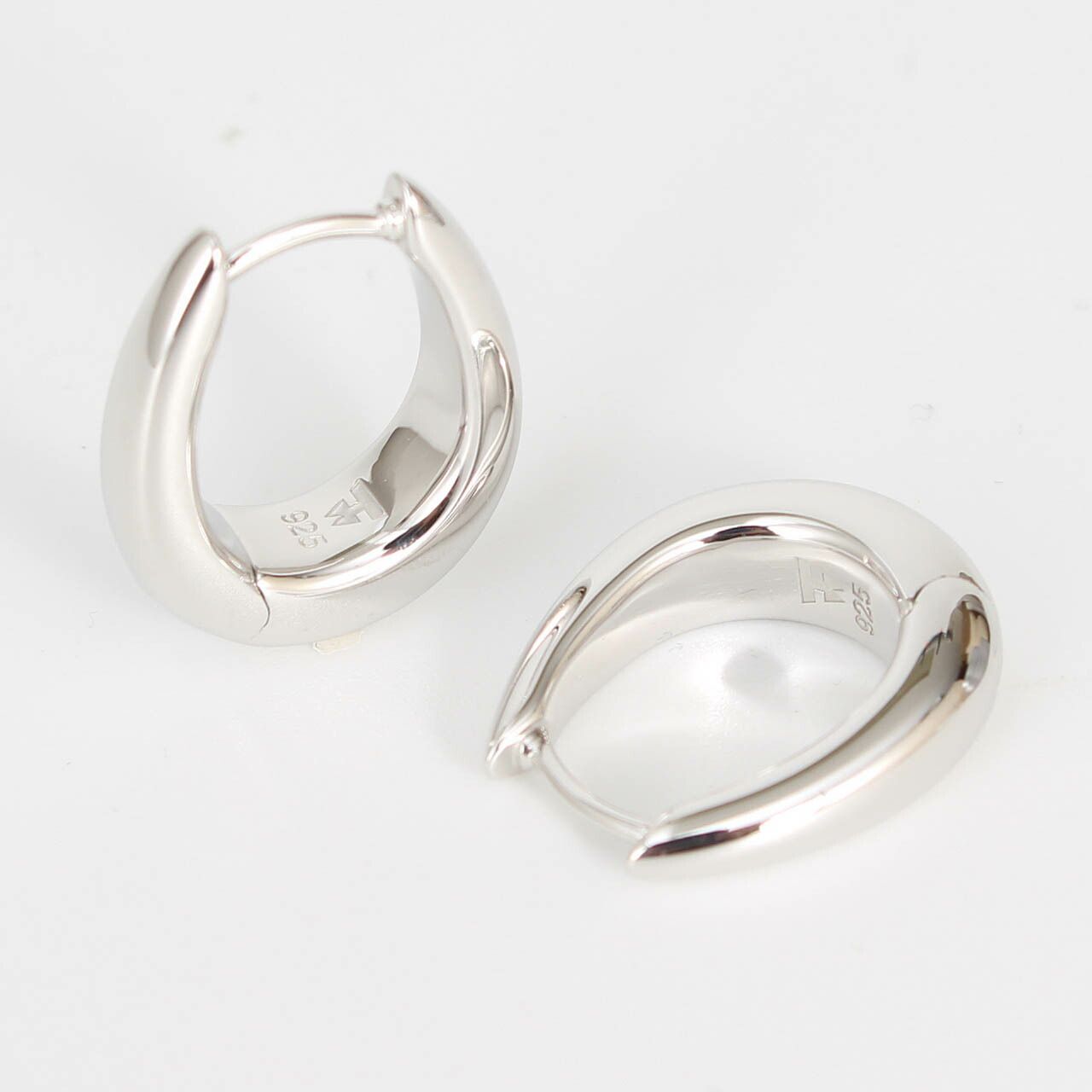 トムウッド TOM WOOD ピアス LIZ HOOPS [リズ・フープ] レディース 
