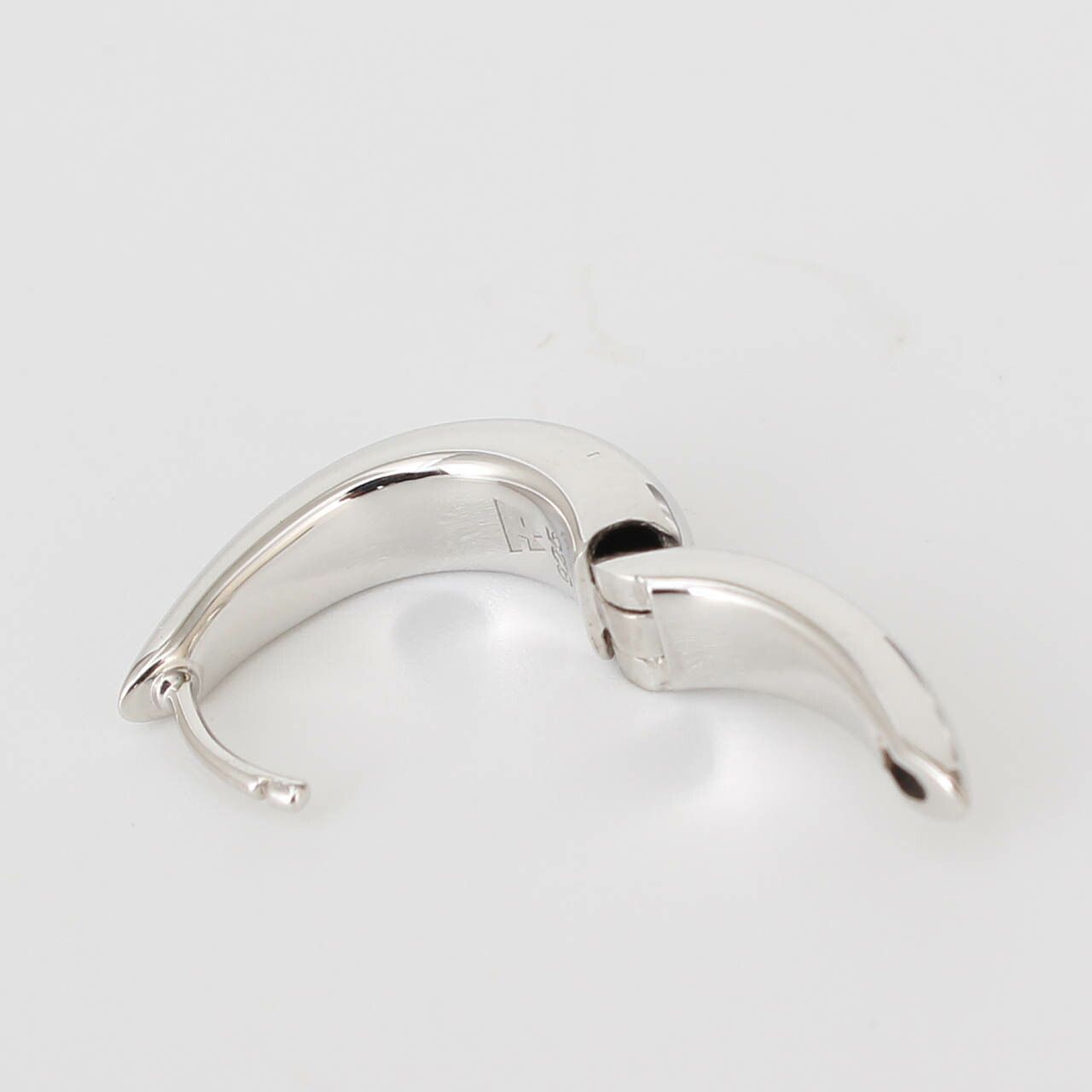 トムウッド TOM WOOD ピアス LIZ HOOPS [リズ・フープ] レディース 