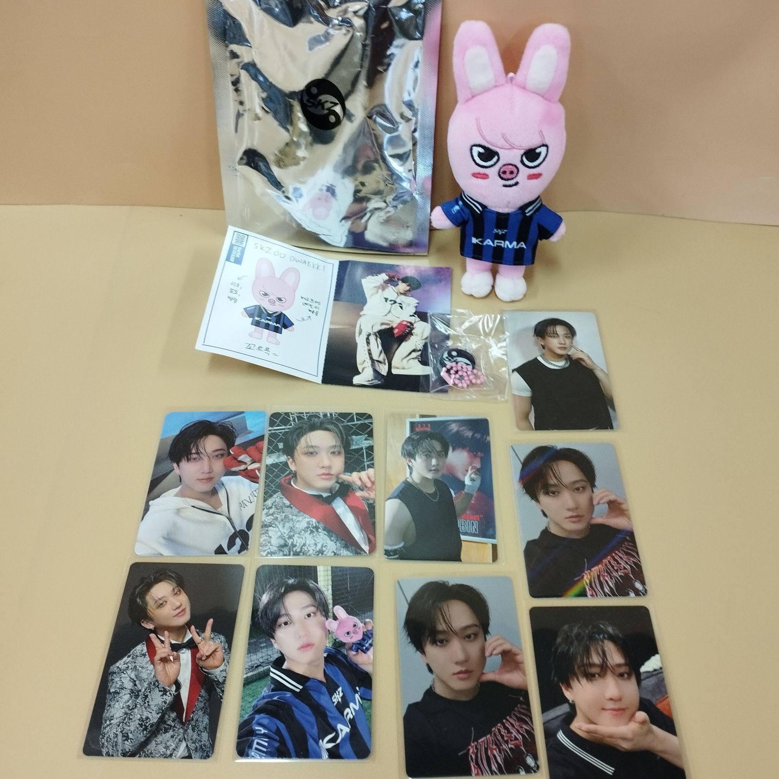 D35865】未使用 KARMA SKZOOver チャンビン トゥエッキ セット - メルカリ