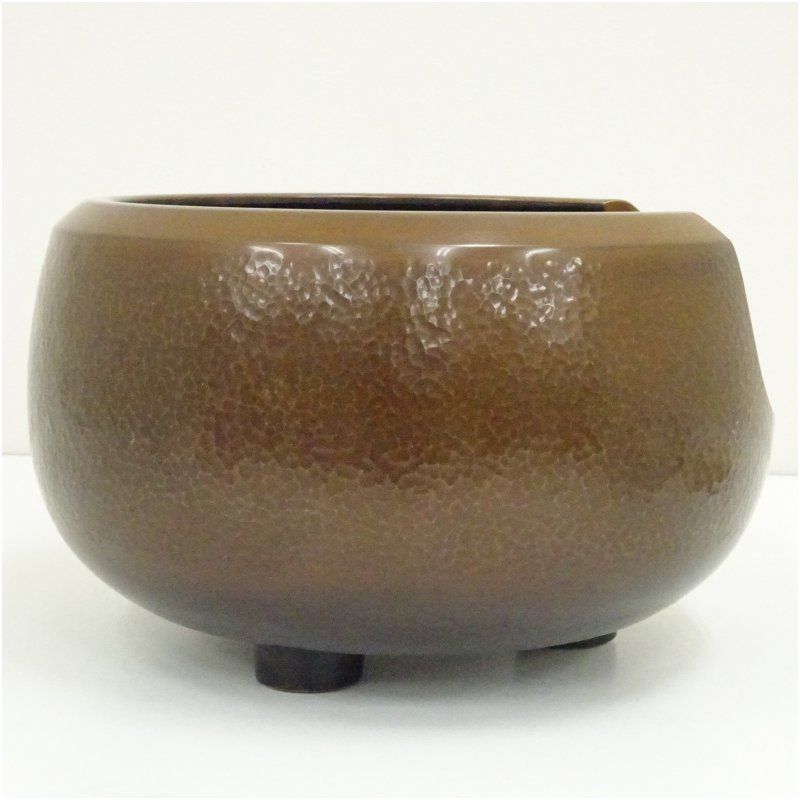 釜師 高木治良兵衛造 槌目打宣徳風炉（五徳・底瓦付）（共箱） 茶道
