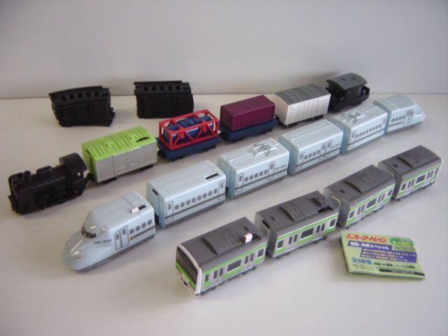 ♯Isi09GHミニモータートレイン69弾東西・列車スペシャル全18種 - メルカリ