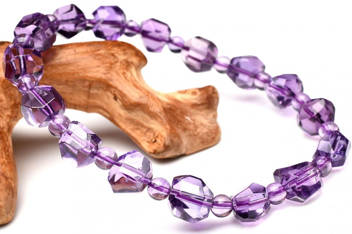 1点物】AAキラキラ☆透明 アメジスト 7-8(丸玉4.5)mm 原石ラフカット