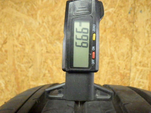 B352】D◇送料無料◇2023年製造 約8部山◇YOKOHAMA ADVAN V03◇225