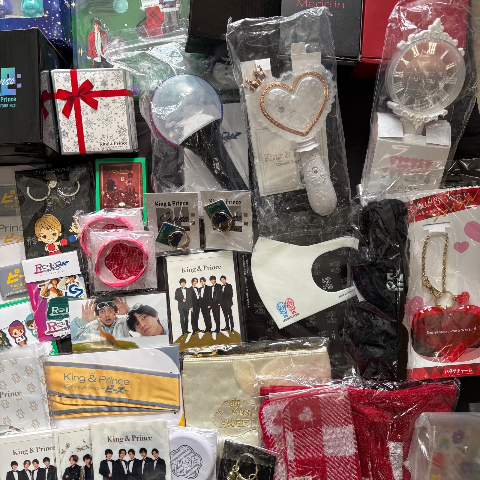 まとめ売り】King&Prince キンプリ グッズ 大量 まとめ売り CD うちわ