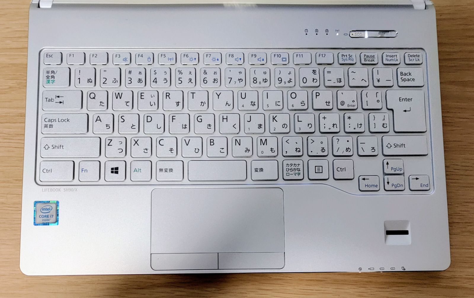 FUJITSU LIFEBOOK Corei7 メモリ8GB SSD256GB タッチパネル対応 高