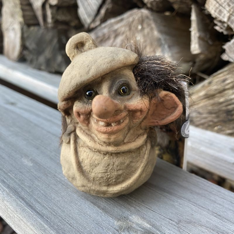 ノルウェーの妖精 トロール人形 ノルウェー ニイフォーム社 手作り
