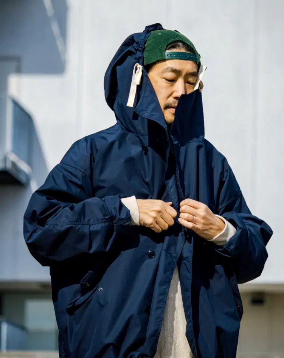 nanamica(ナナミカ) フーディー ジャケット ネイビー Mサイズ 出品