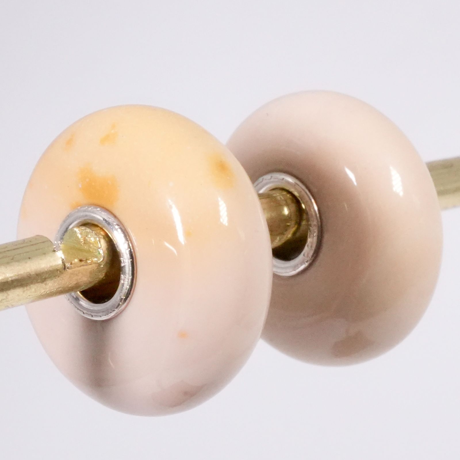 トロールビーズ 天然石 ホワイトストーン ビーズ/25-2643 - メルカリ