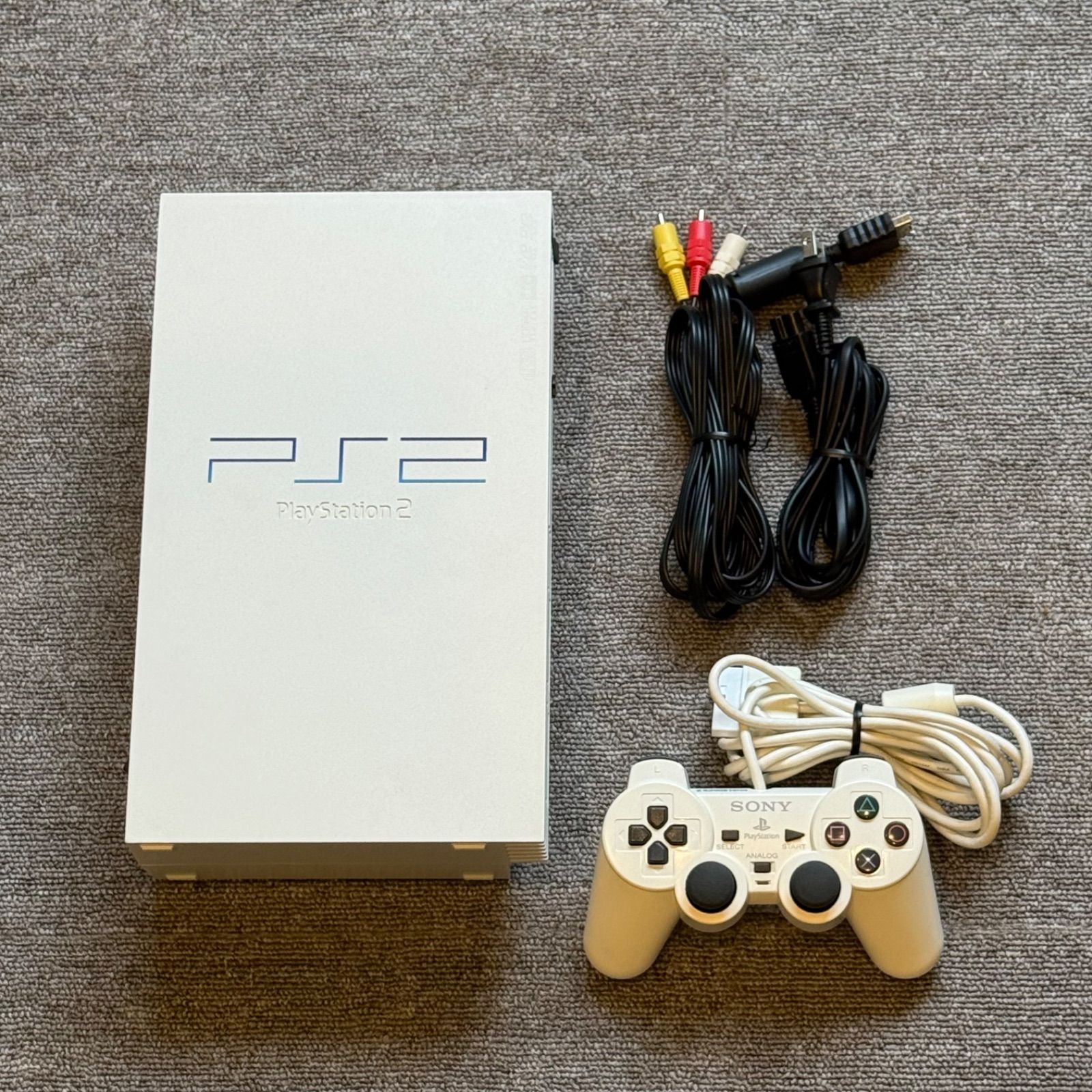 2-174 PS2 本体 SCPH-55000 ホワイト - メルカリ