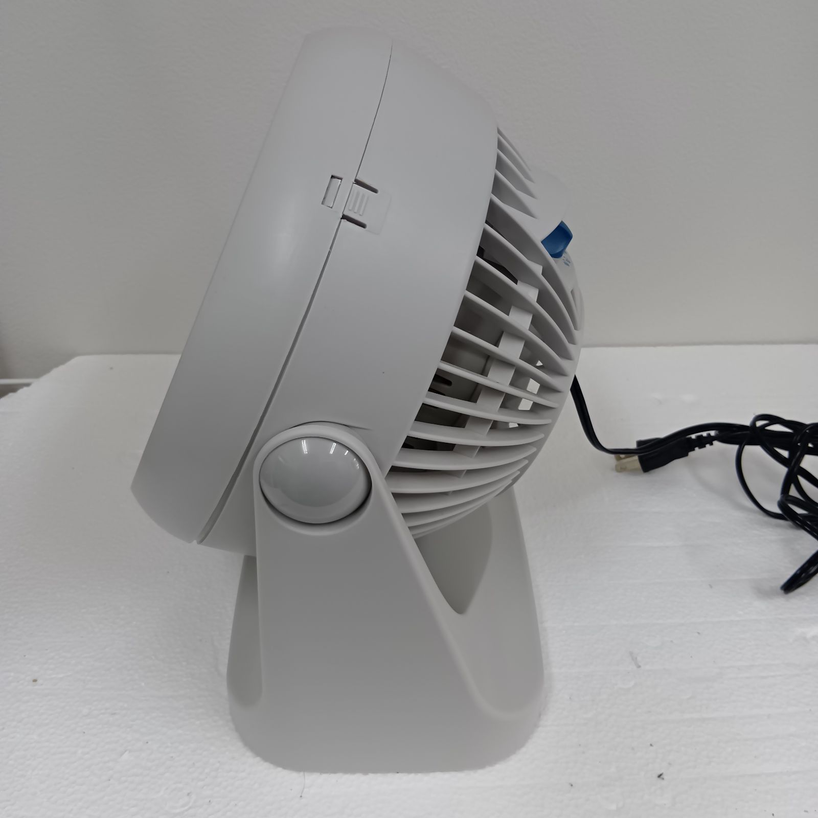 N TWINBIRD サーキュレーター KJ-D994 ホワイト - メルカリ