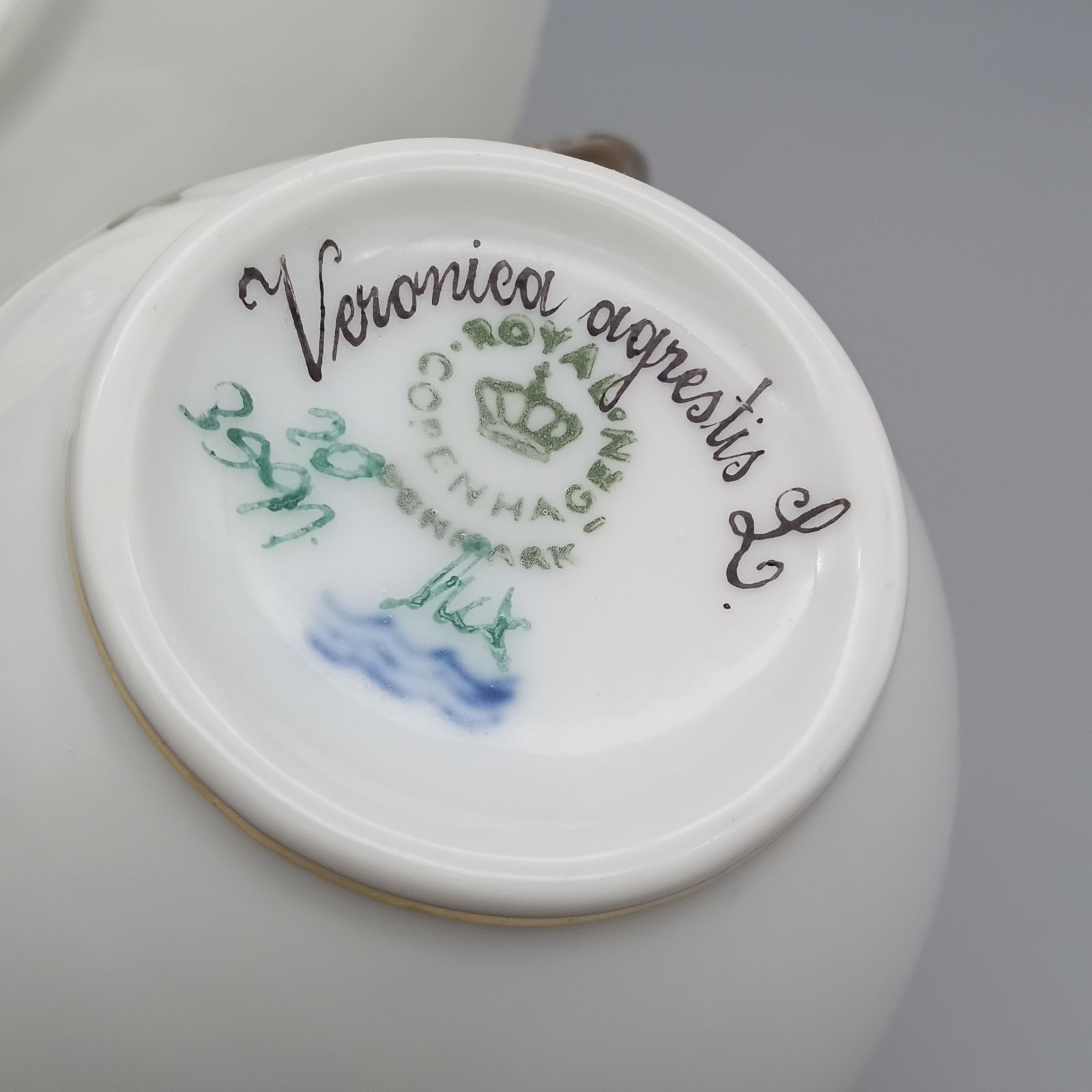 ロイヤルコペンハーゲン フローラ ダニカ ティー カップ＆ソーサー 最