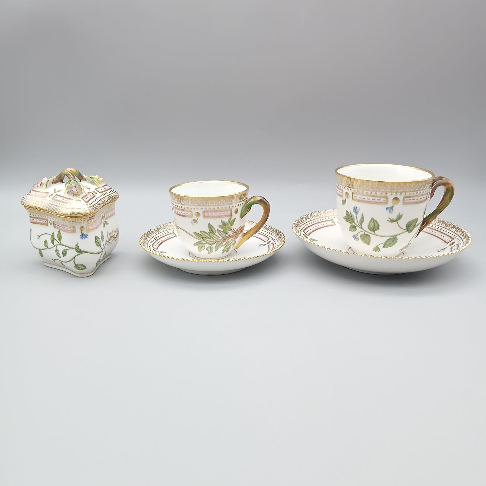 ロイヤルコペンハーゲン フローラ ダニカ ティー カップ＆ソーサー 最