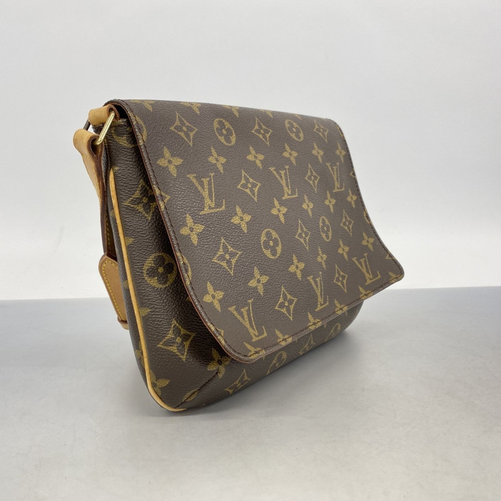 ルイ・ヴィトン(Louis Vuitton) ルイ・ヴィトン ショルダーバッグ