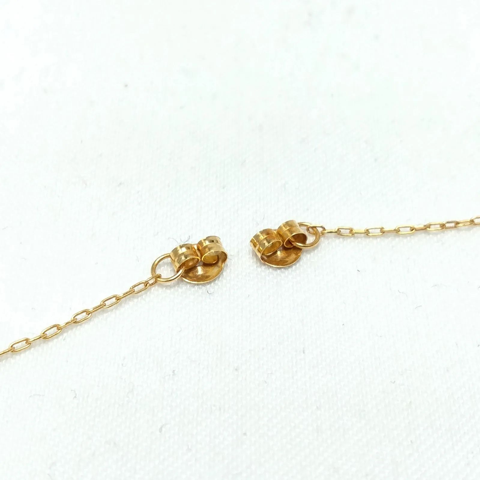 ✨️AHKAH✨️アーカー ピアス 18金 0.6g - メルカリ