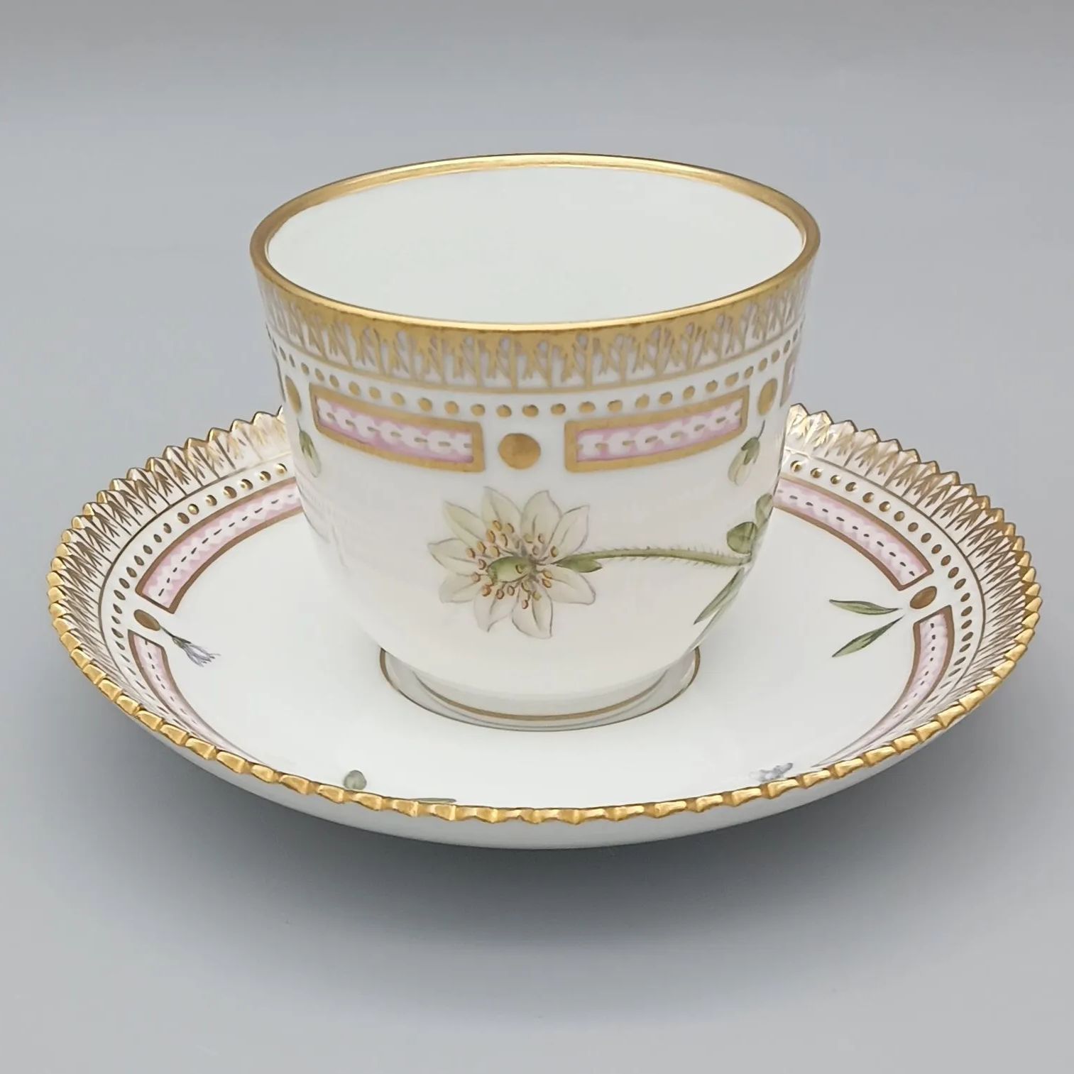 ロイヤルコペンハーゲン フローラ ダニカ デミタス カップ＆ソーサー