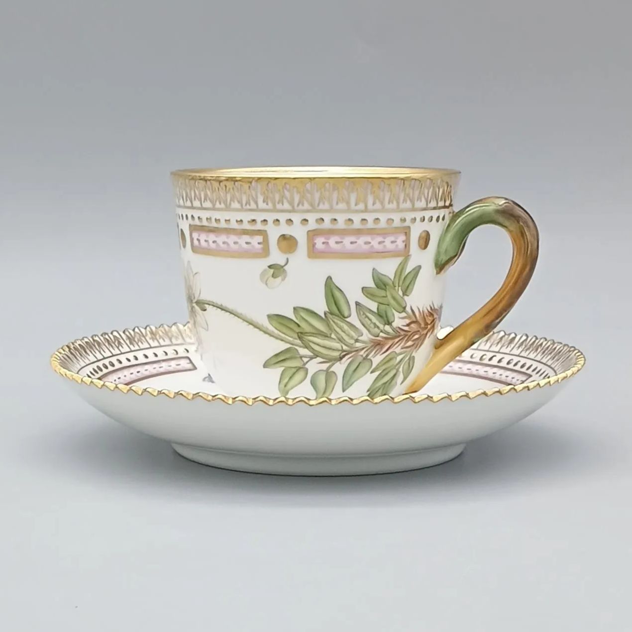 ロイヤルコペンハーゲン フローラ ダニカ デミタス カップ＆ソーサー