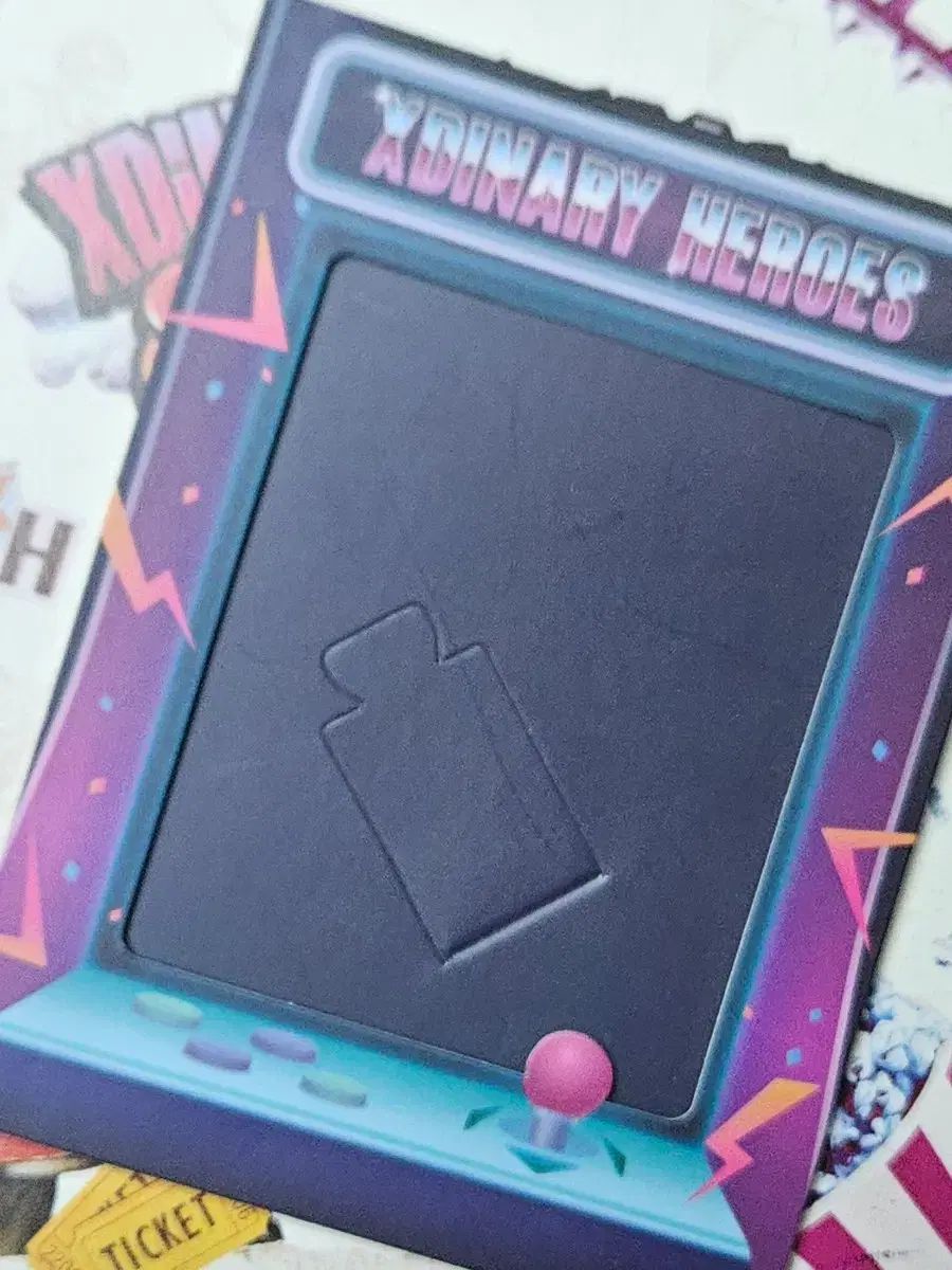 Xdinary Heroes (エクディズ) Overture 2022 YEARBOOK - メルカリ