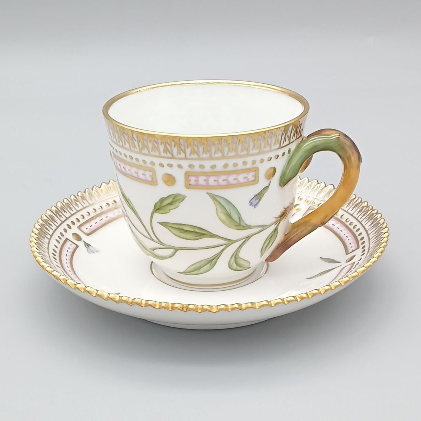 ロイヤルコペンハーゲン フローラ ダニカ デミタス カップ＆ソーサー