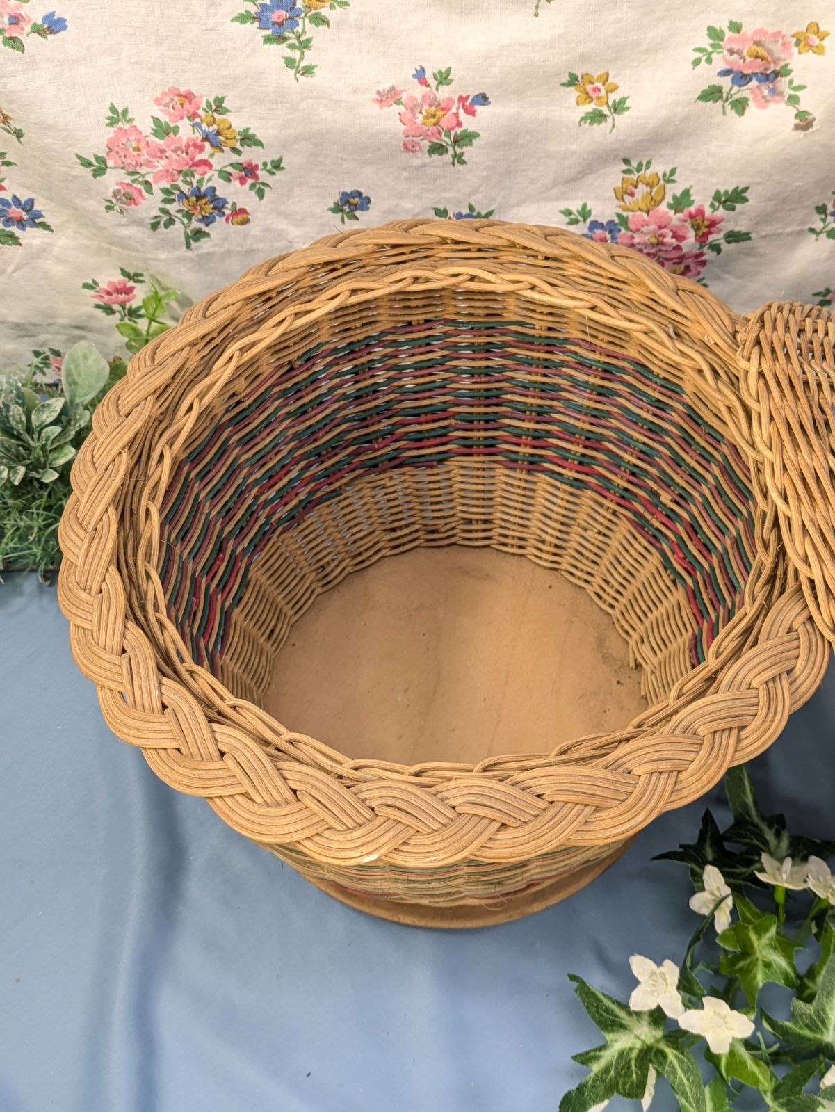 イギリス アンティーク ニッティングバスケット 天然素材 - メルカリ