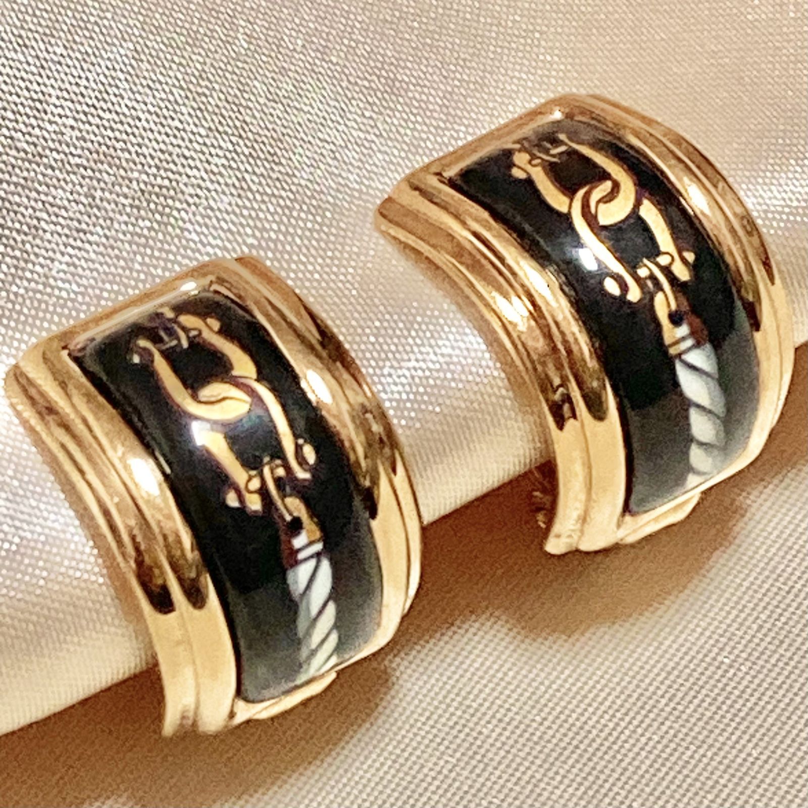 3317 ★エルメス エマイユ 七宝焼き ラウンド イヤリング レッド×ゴールド色